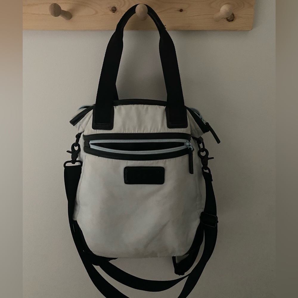 Lolë Lily mini tote